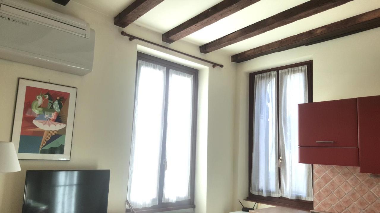 Monolocale In Centro A Verona Leilighet Eksteriør bilde